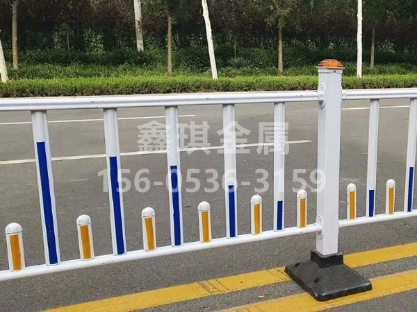 道路護欄